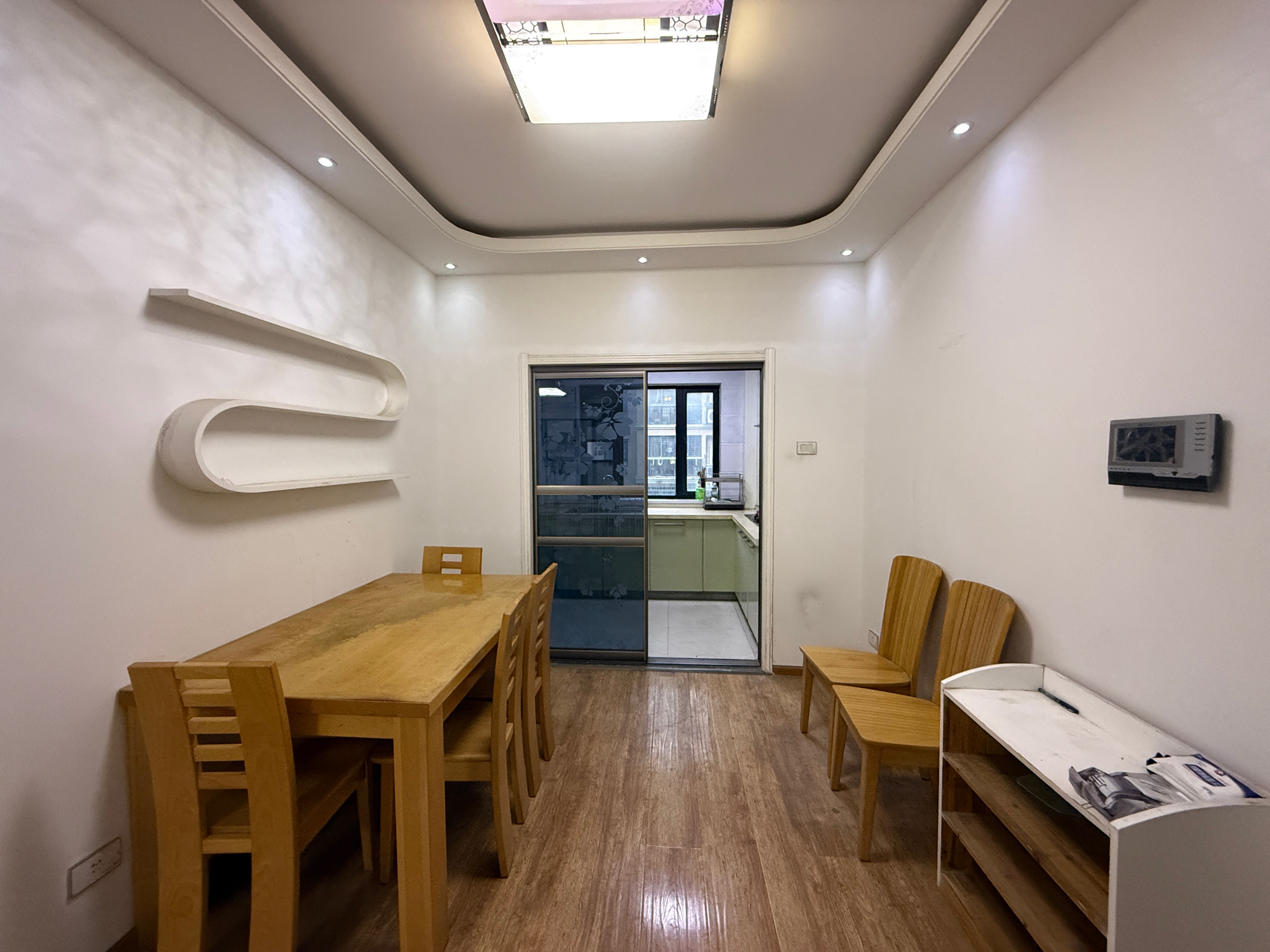 泉山湖 124平 精装三室两厅 满两年 学区房 交通便利_11