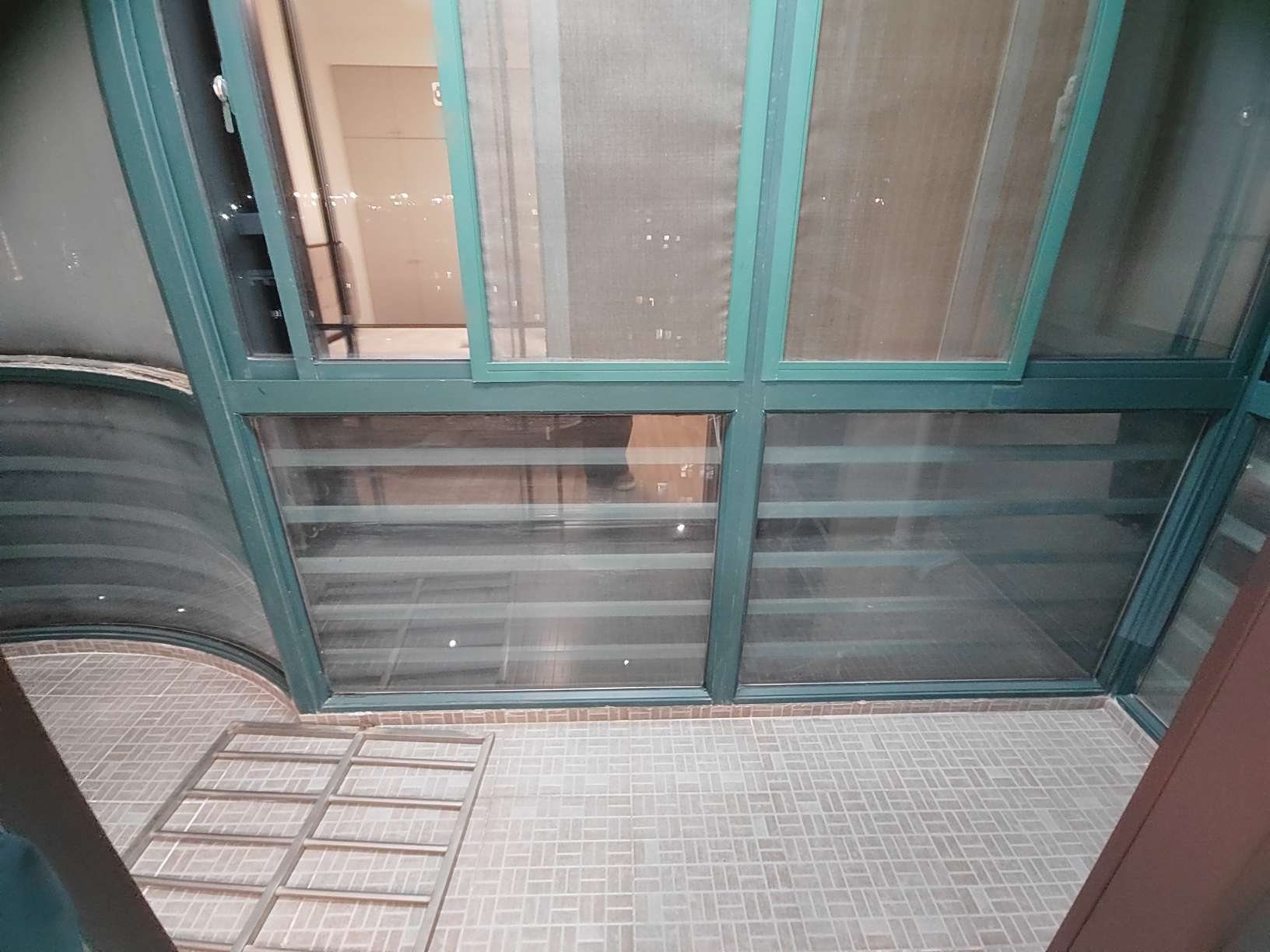 新时代广场三室两厅两卫精装未住有暖气，急售_19