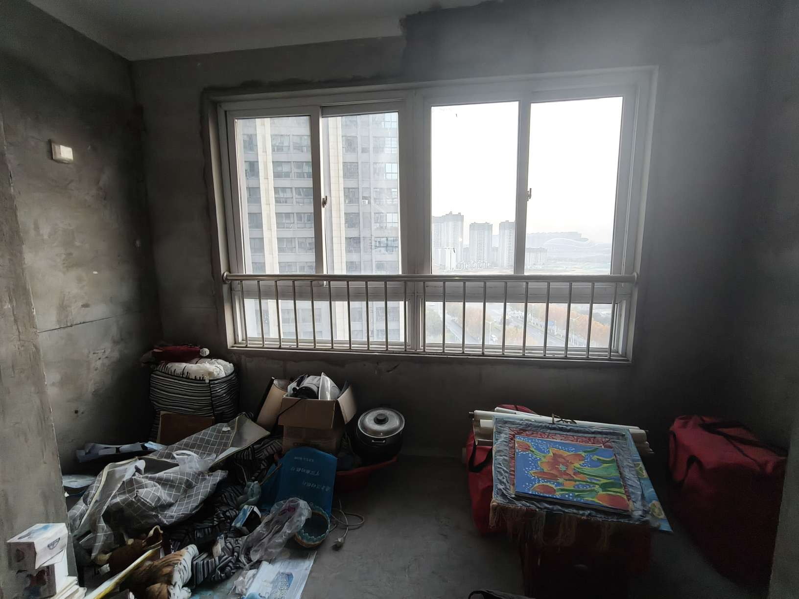 万茂华府 128平 毛坯三室两厅 满两年 交通便利采光好_9