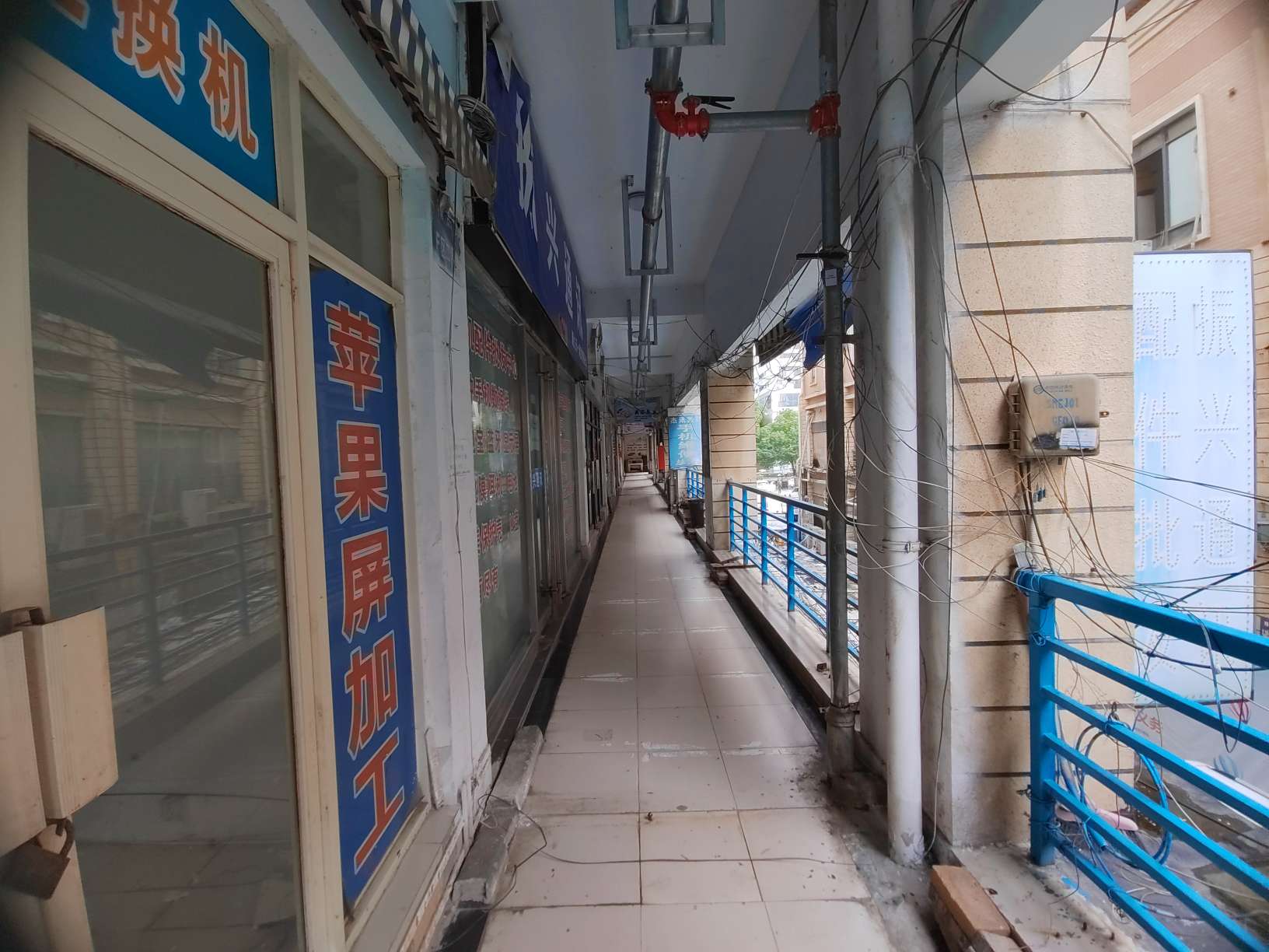 商贸文化广场 80平临街旺铺 优质地段 人流密集 简装出租_6