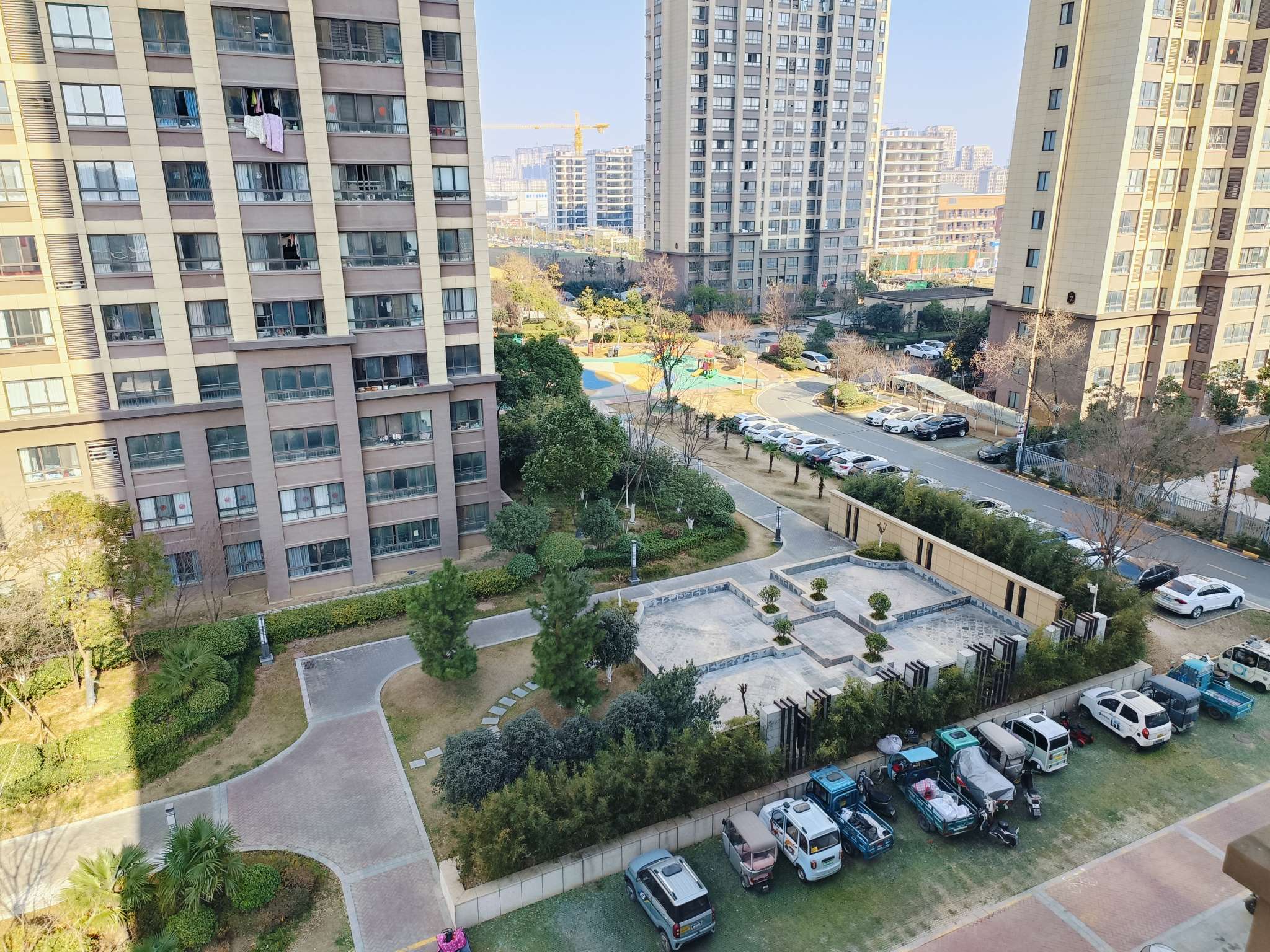 艺山南 135平 三室两厅 满两年学区房 交通便利_8