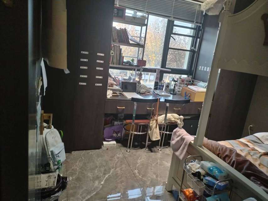 舜山名邸 143平精装三室 南北通透 学区房交通便利_4