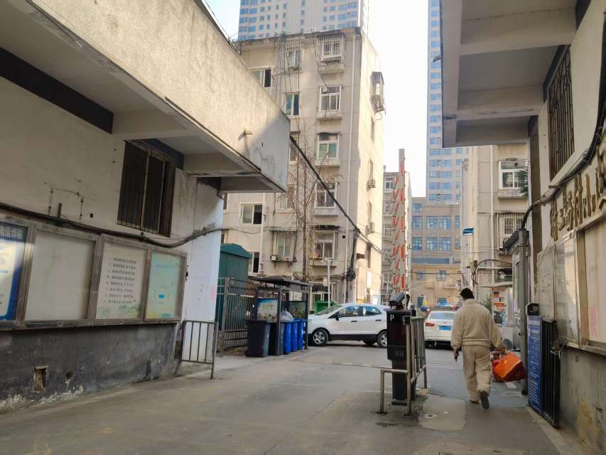 谢二西村六牌楼 70平 南向两居 交通便利 简装出租_11