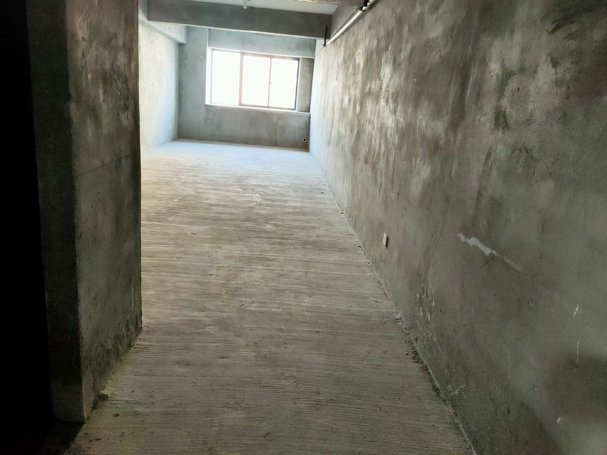 朝阳公馆 68平 南向一室一厅 配套齐全 毛坯房_5