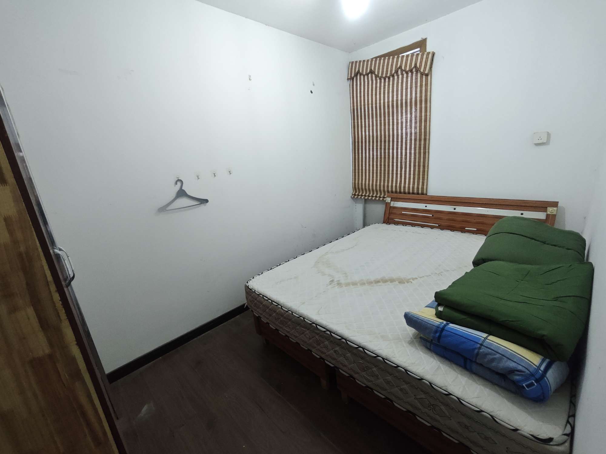 香港街 3室 3层 88平 现在急租_26