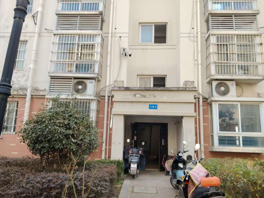 唐家山庄 101平三室两厅 毛坯出租 交通便利 随时看房_19