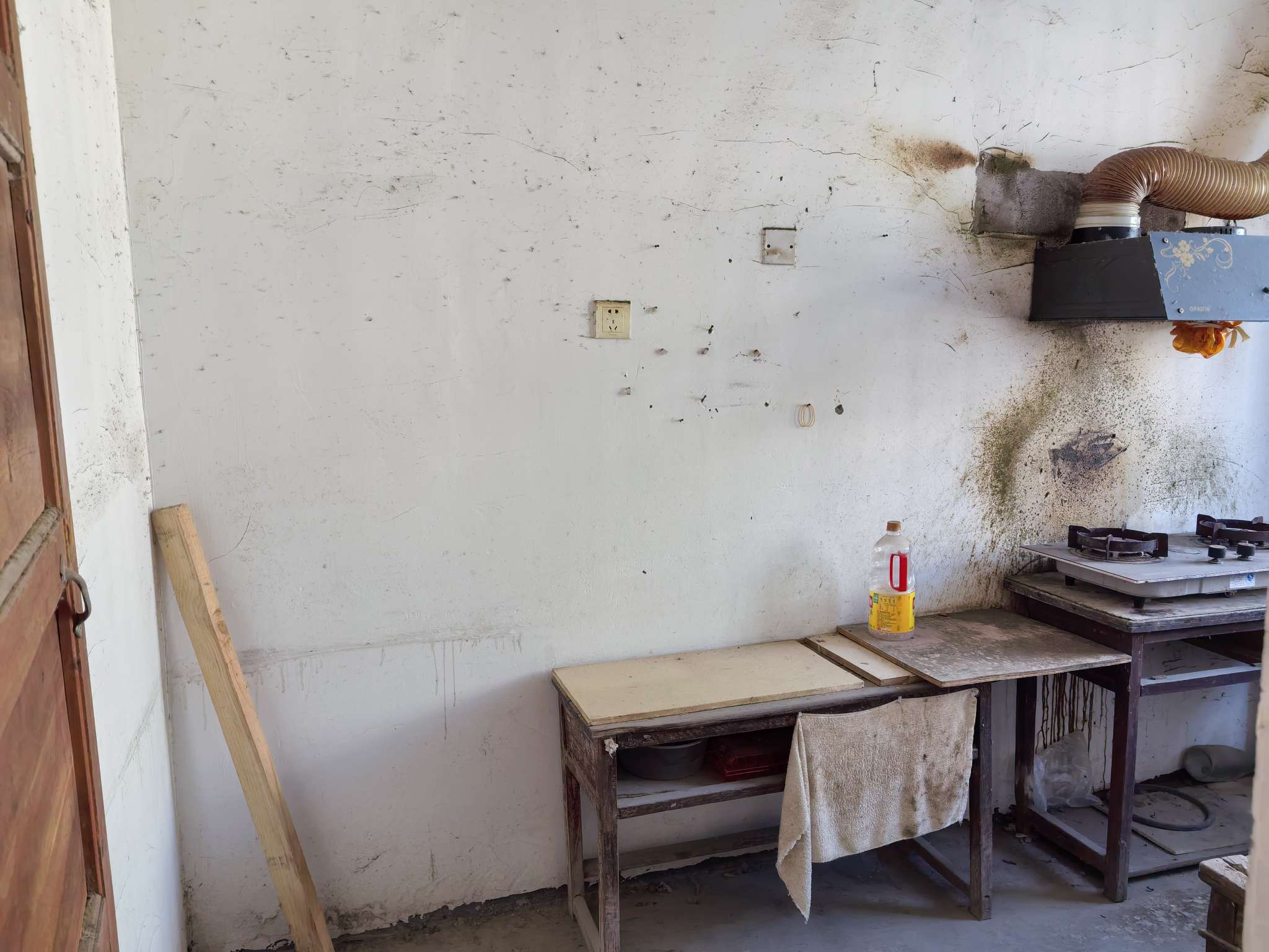 香樟苑四期 100平 南北通透三室 满两年 交通便利_3