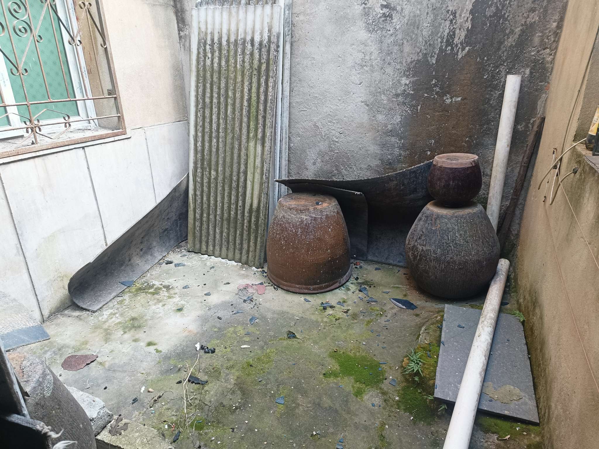 李一矿家属楼 46平 南向两室一厅 满两年 简装低总价_10