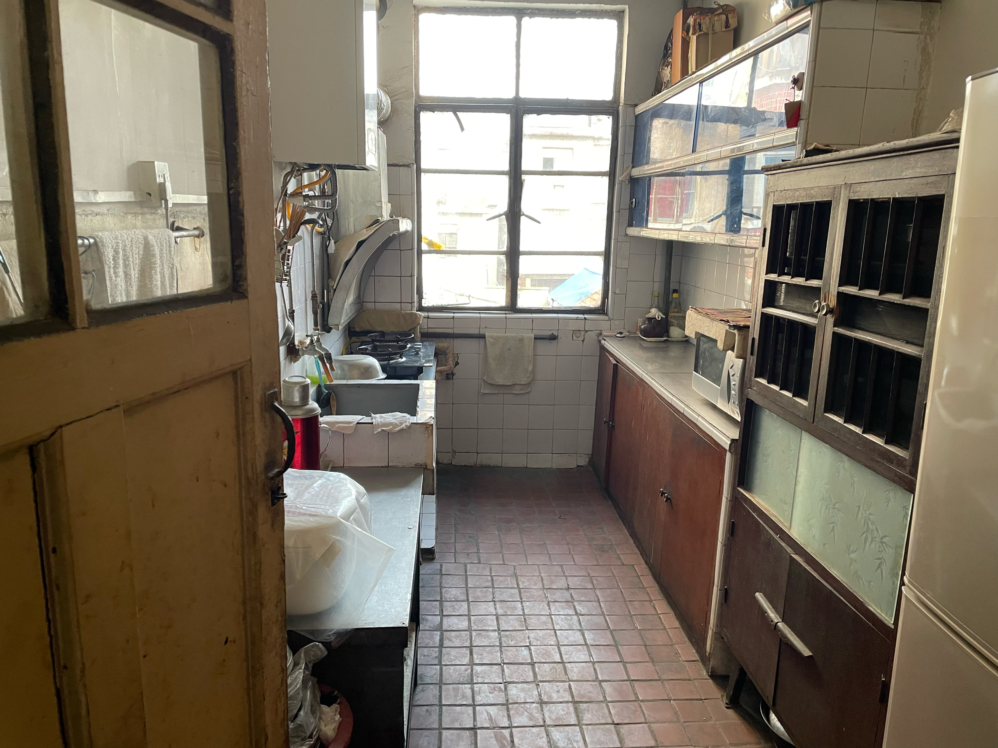 化建村80平 南北两室两厅 交通便利 采光好 简装出售_7