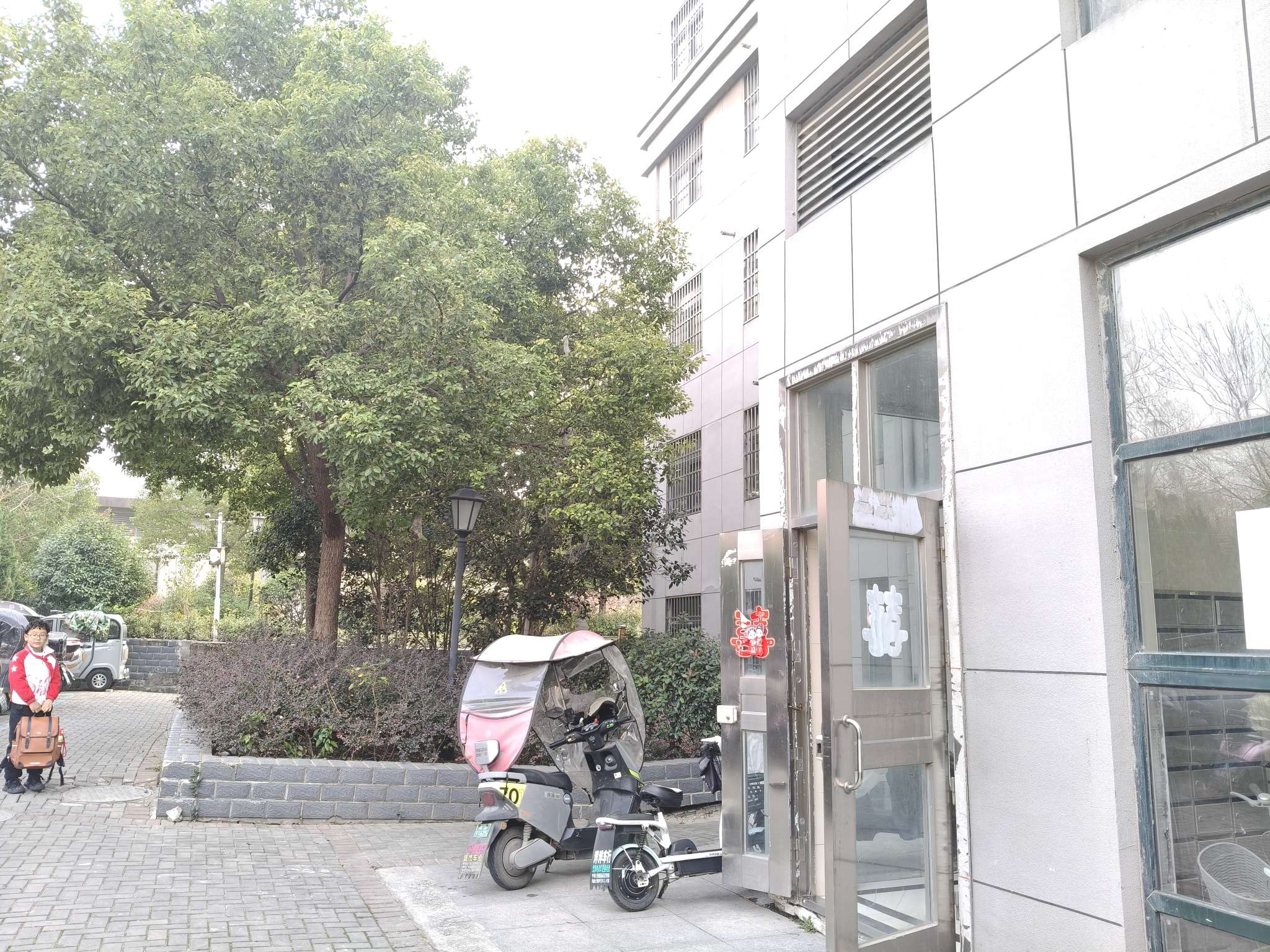 鸿朗阳光城 86平 南向精装两居 交通便利随时看房_12