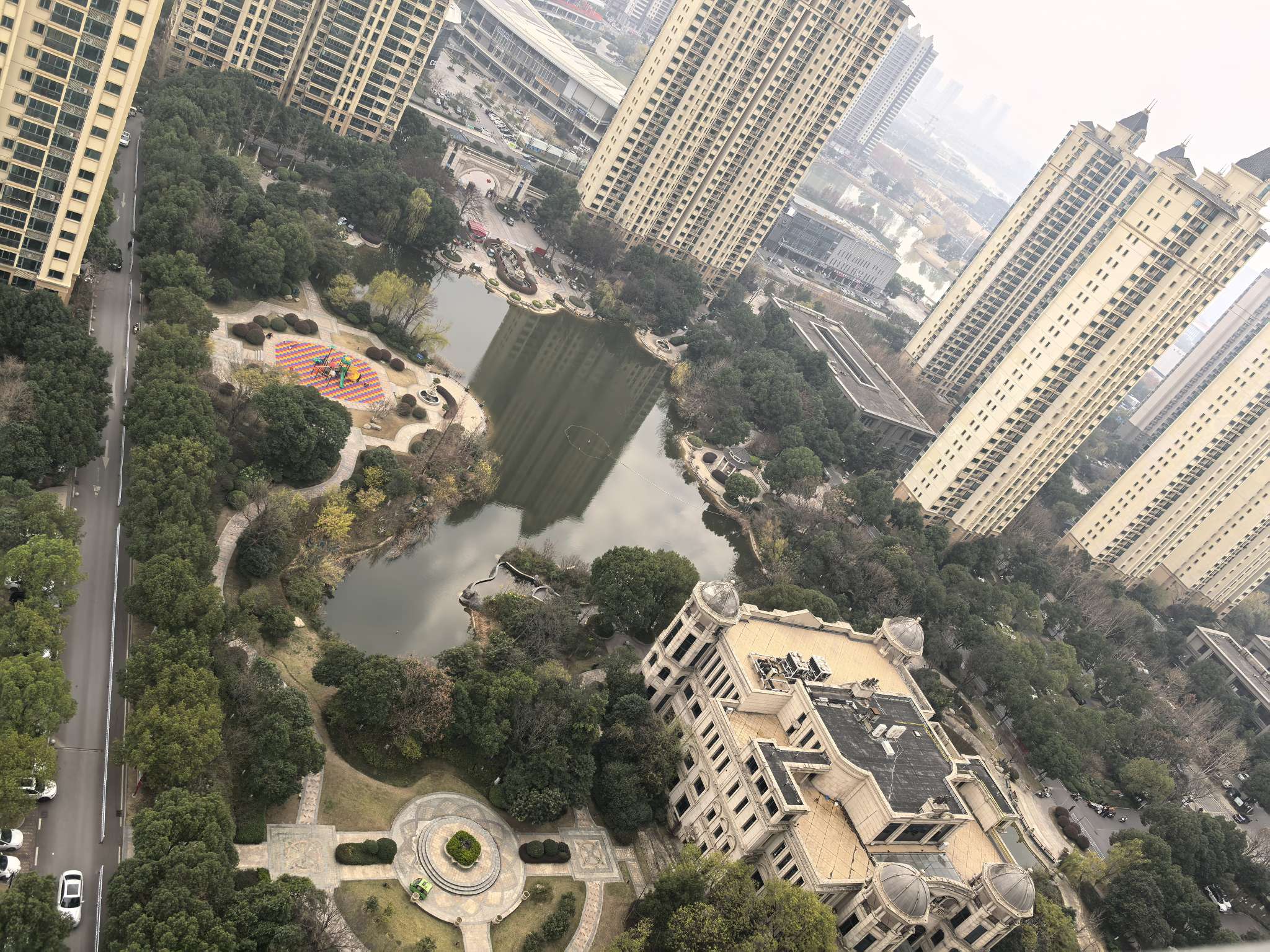 恒大绿洲 140平 精装三室两厅 满两年 采光好 随时看房_14
