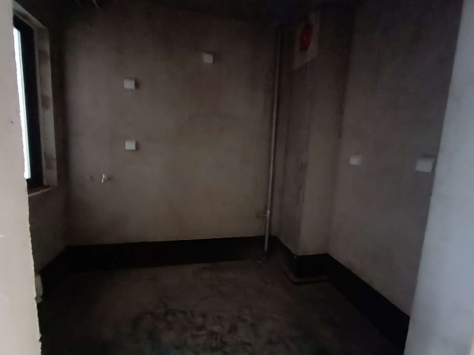 拓基广场 102平 三室两厅 满两年 学区房 毛坯随心装_5