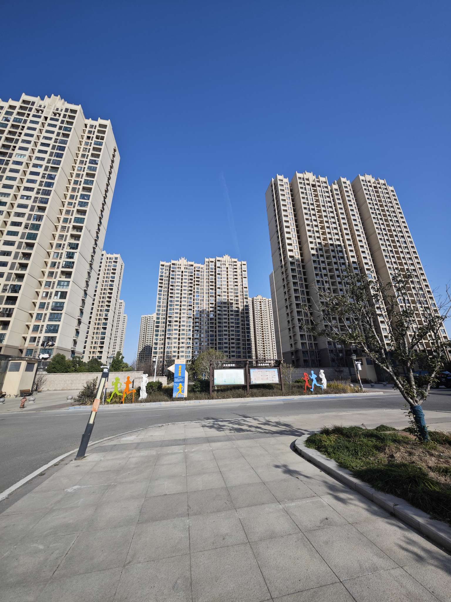 林巷安置小区 118平 毛坯三居 单价仅1779元/平 交通便利_13
