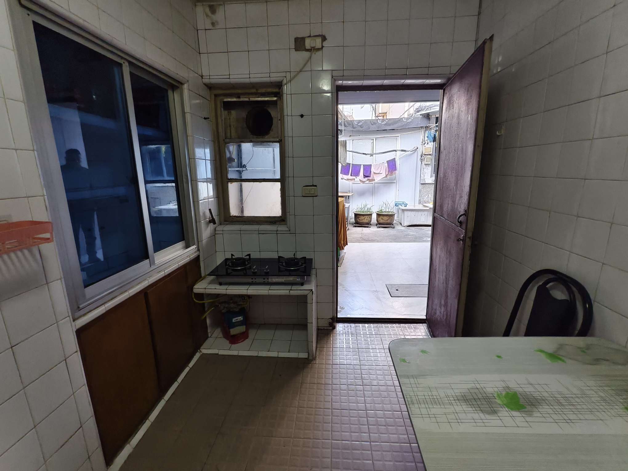 铁路南村  三室一厅  普装一楼带院子对外出租_8