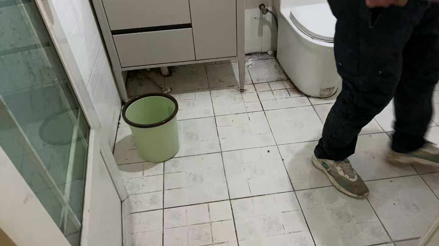 瑞福居精装两室两厅出租_6