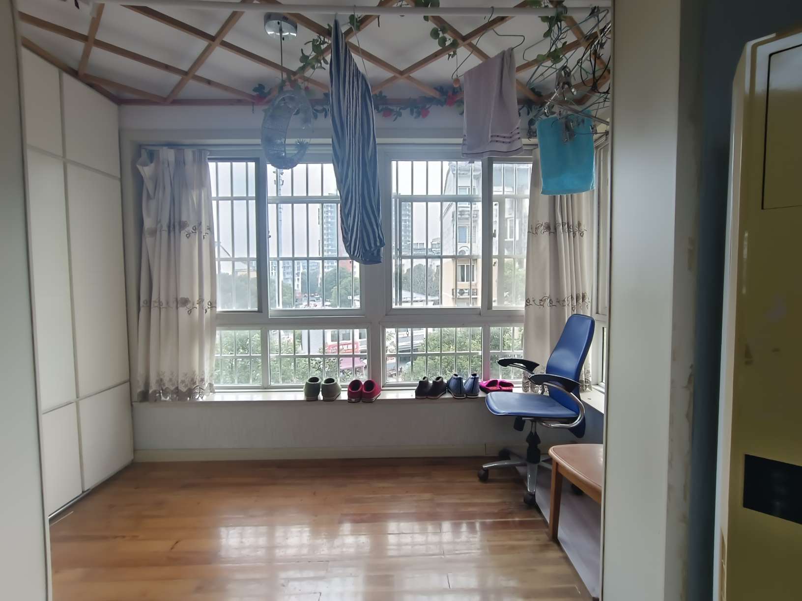 南苑一期 109平 精装三室二厅 满两年 学区房 交通便利_8