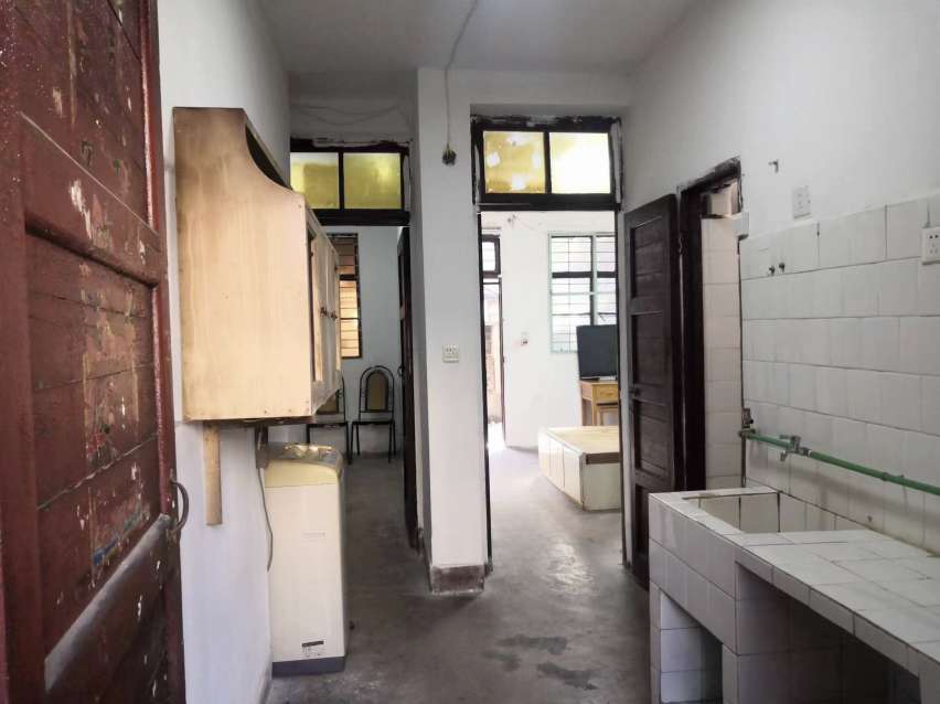 电建一公司【厂外】，简装，2室1厅，带院子_5
