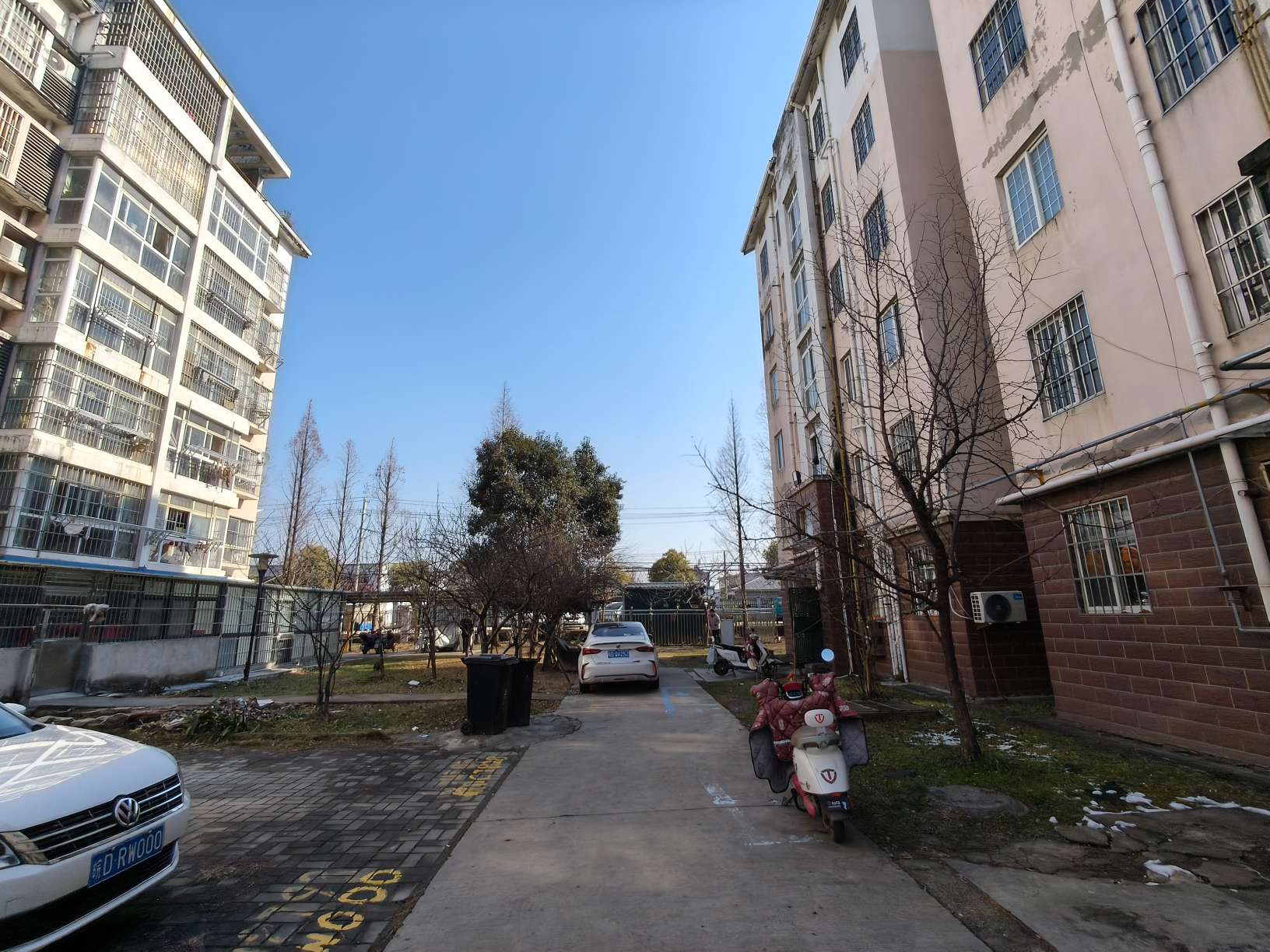 河东小区 86平 三室一厅 满两年 交通便利 配套齐全_12