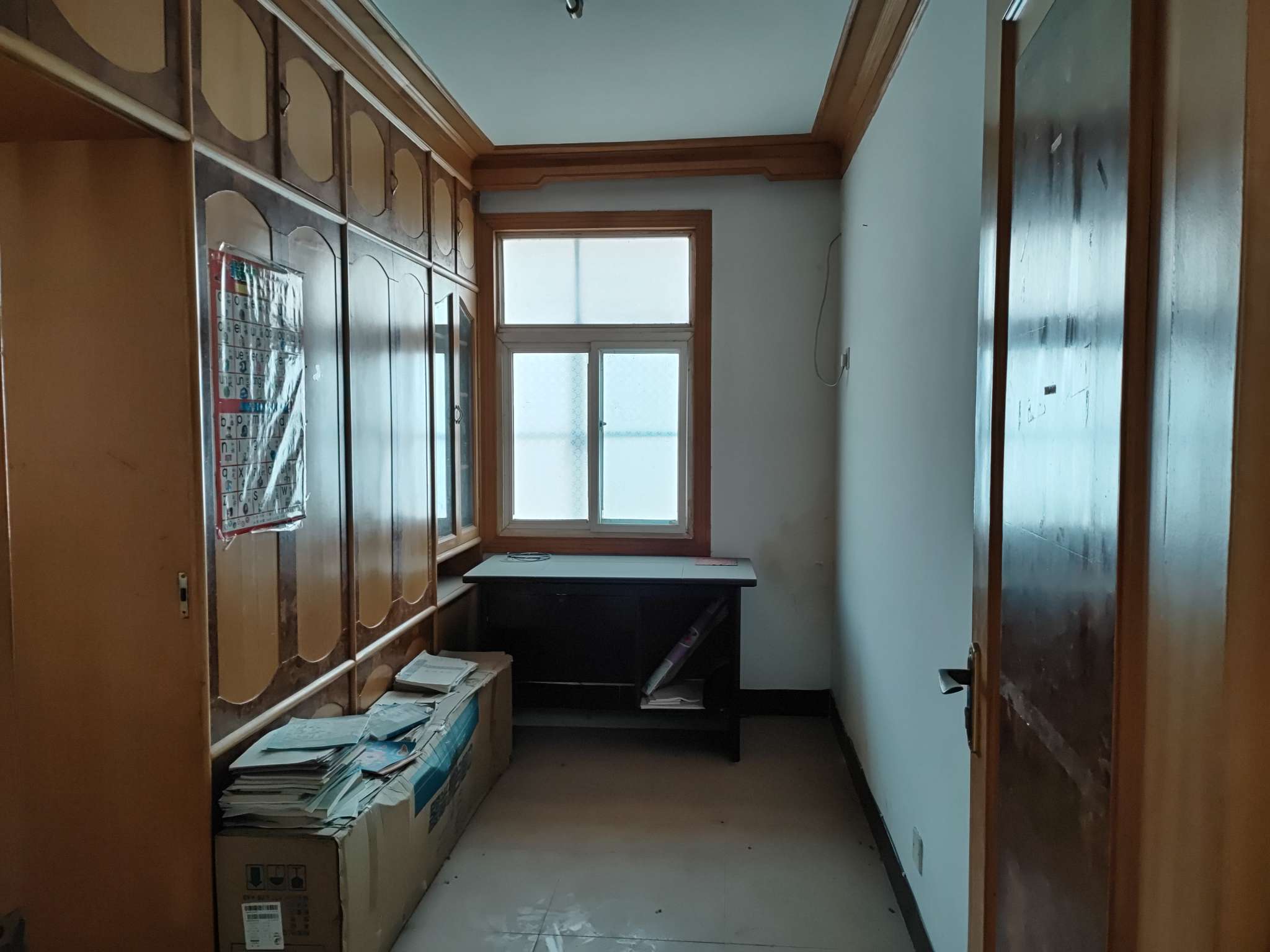 医院村 85平 三室两厅 交通便利 学区房 简装出租_7