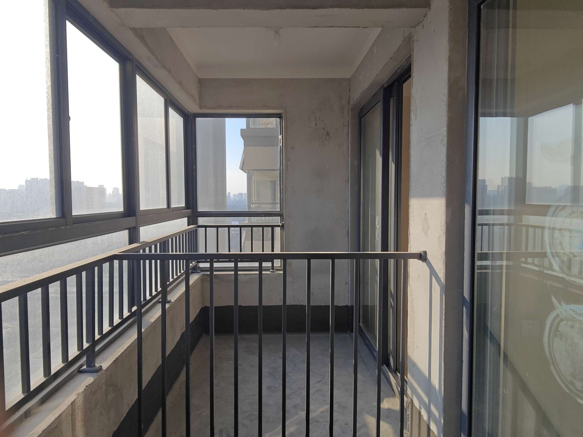 富力城 109平 三室两厅 毛坯好房 交通便利 随时看房_10