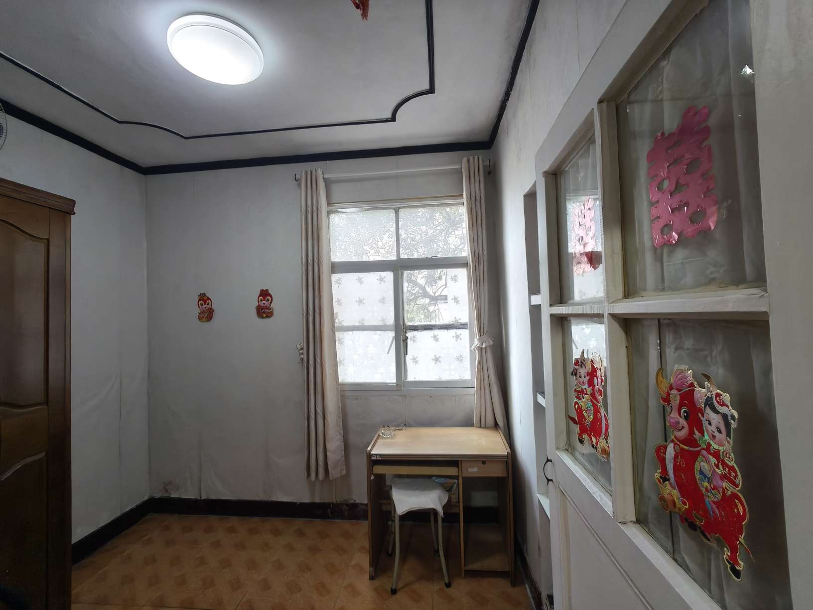 新工村53平 两室一厅 南向采光好 交通便利 简装出租_4