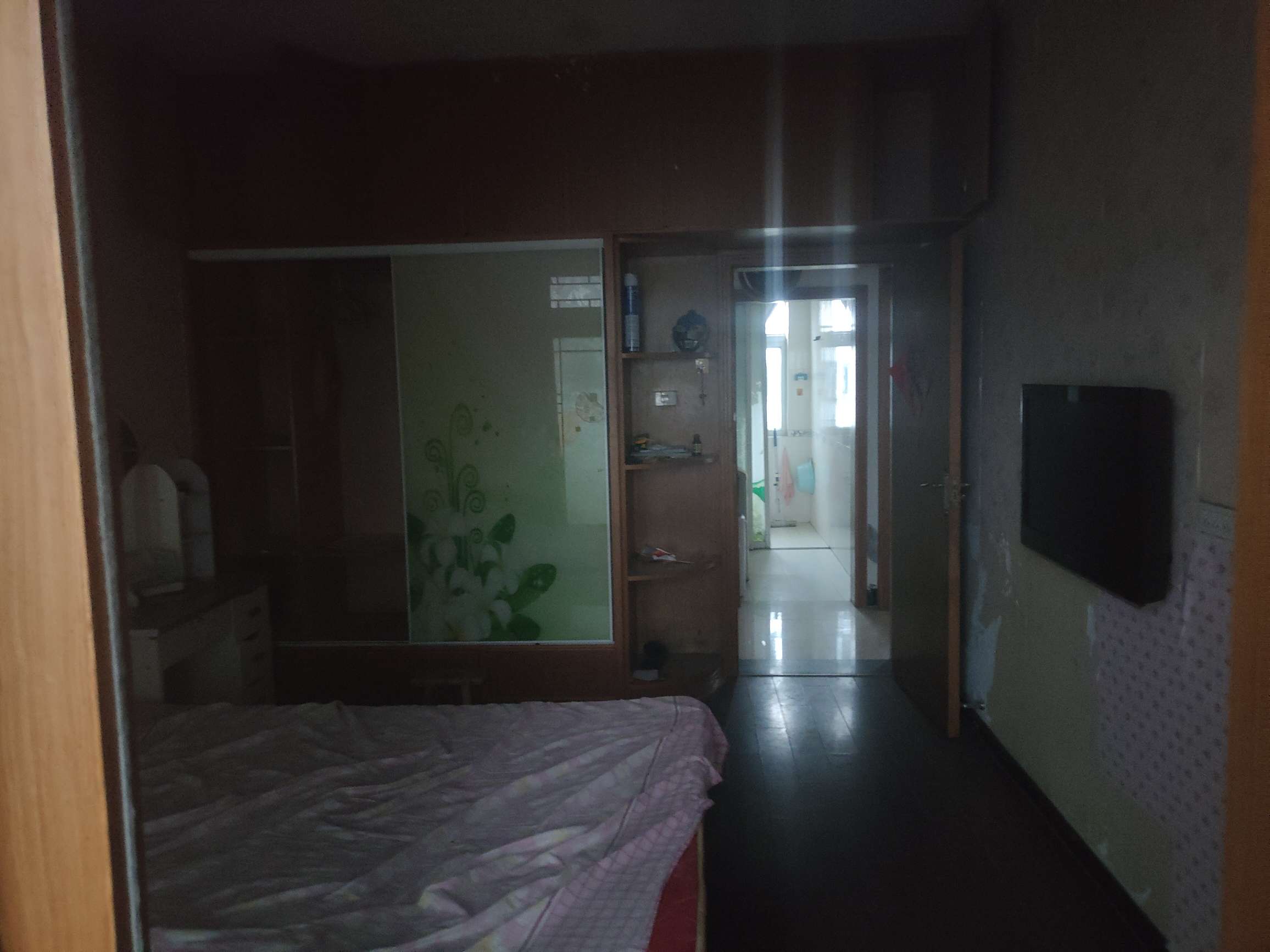 实验小学家属楼 90平 简装两室两厅 交通便利学区房_5