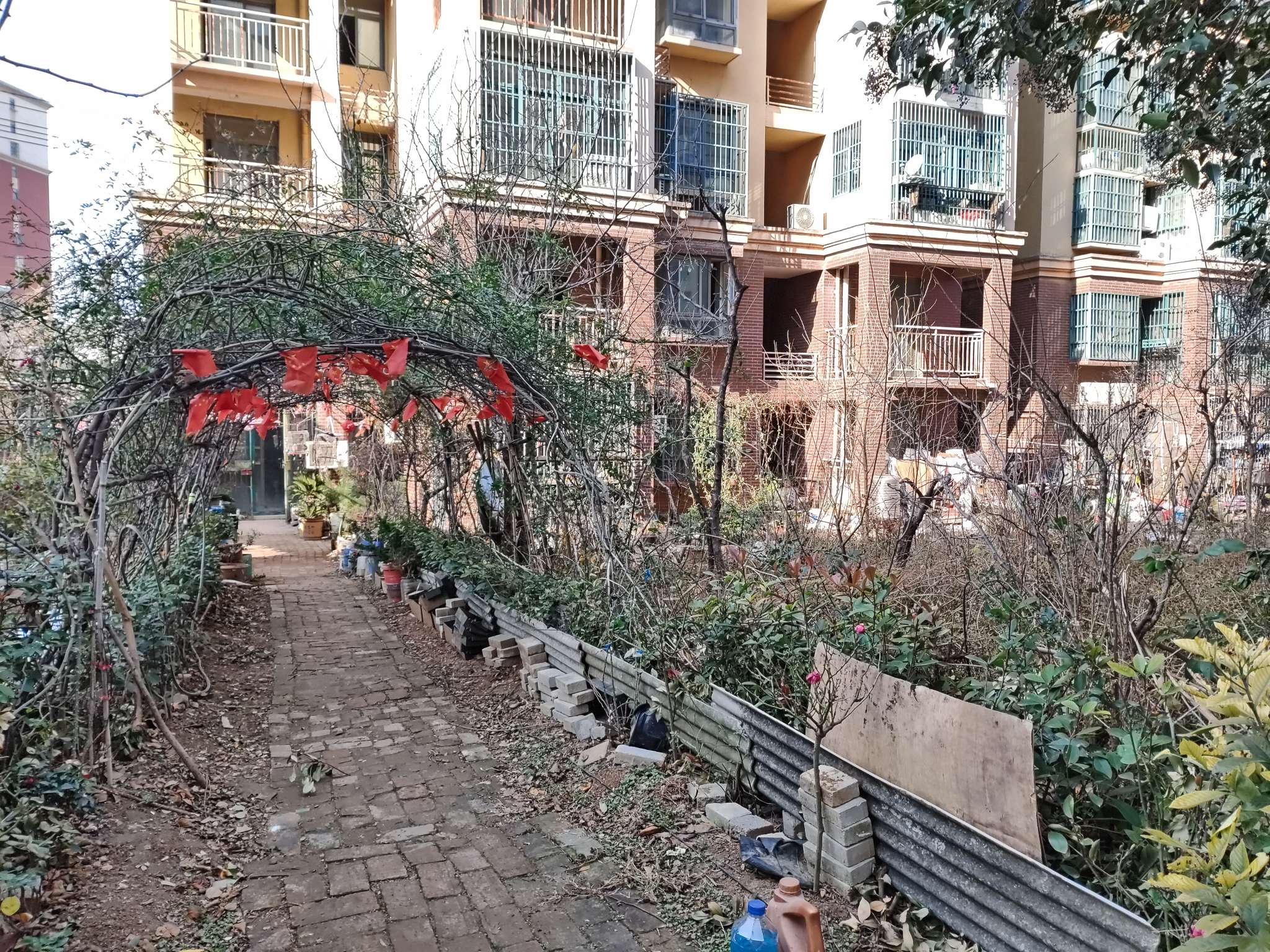 瓷器新村82平 南向三居 毛坯低价 满两年_14