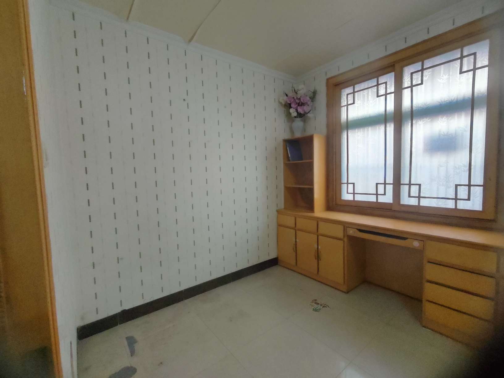 市场新村 90平 精装三室 满两年 采光好 随时看房_9