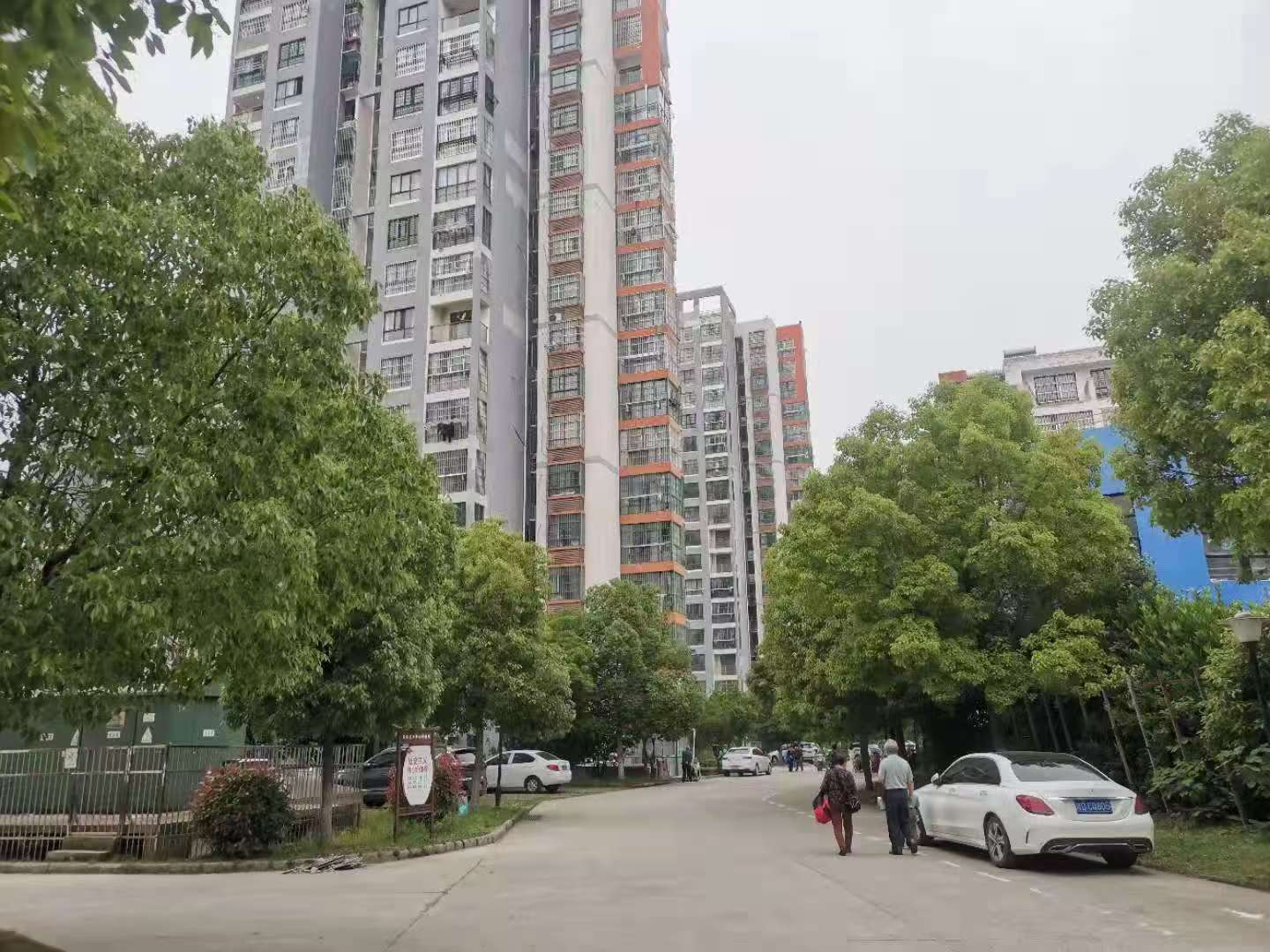 机西小区 111平 精装三室两厅 交通便利 满两年 采光好_14