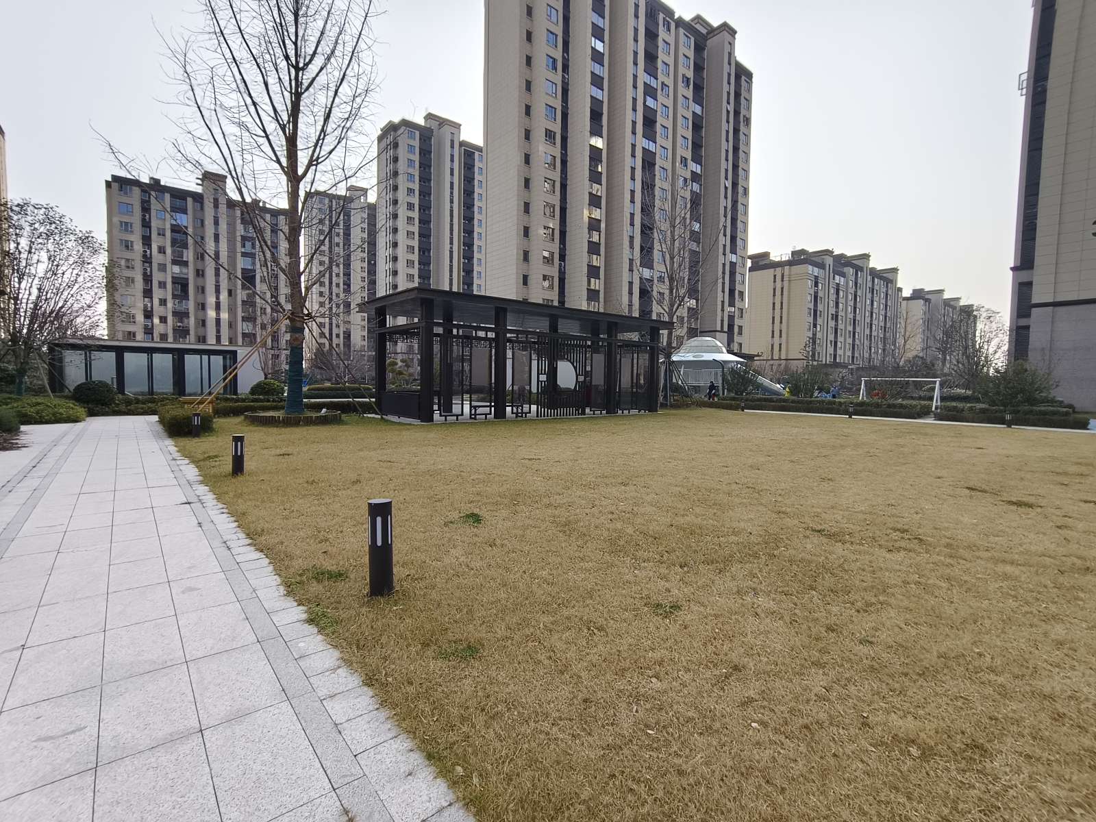 环球港三期 122平 三室两厅 学区房 交通便利 毛坯房源_12