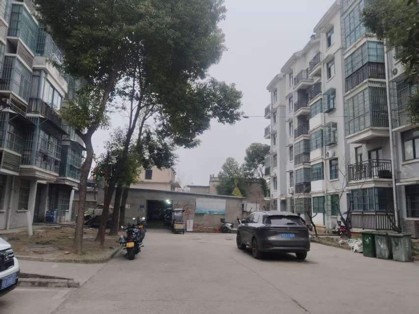 利民阳光 125平 精装三室二厅 满两年 交通便利_18