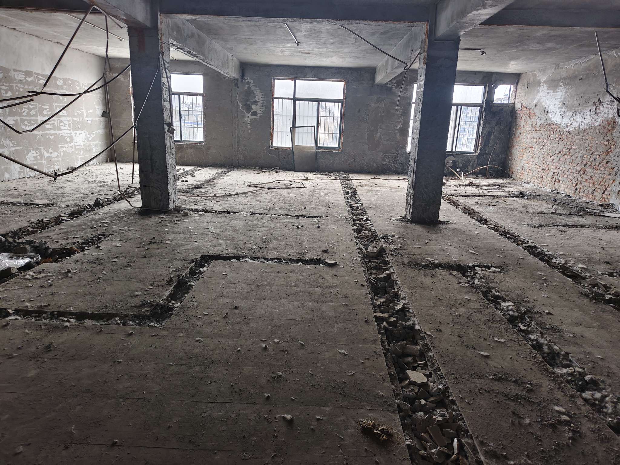 田家庵区龙泉街道 200平旺铺出租 优质地段人流密集_4