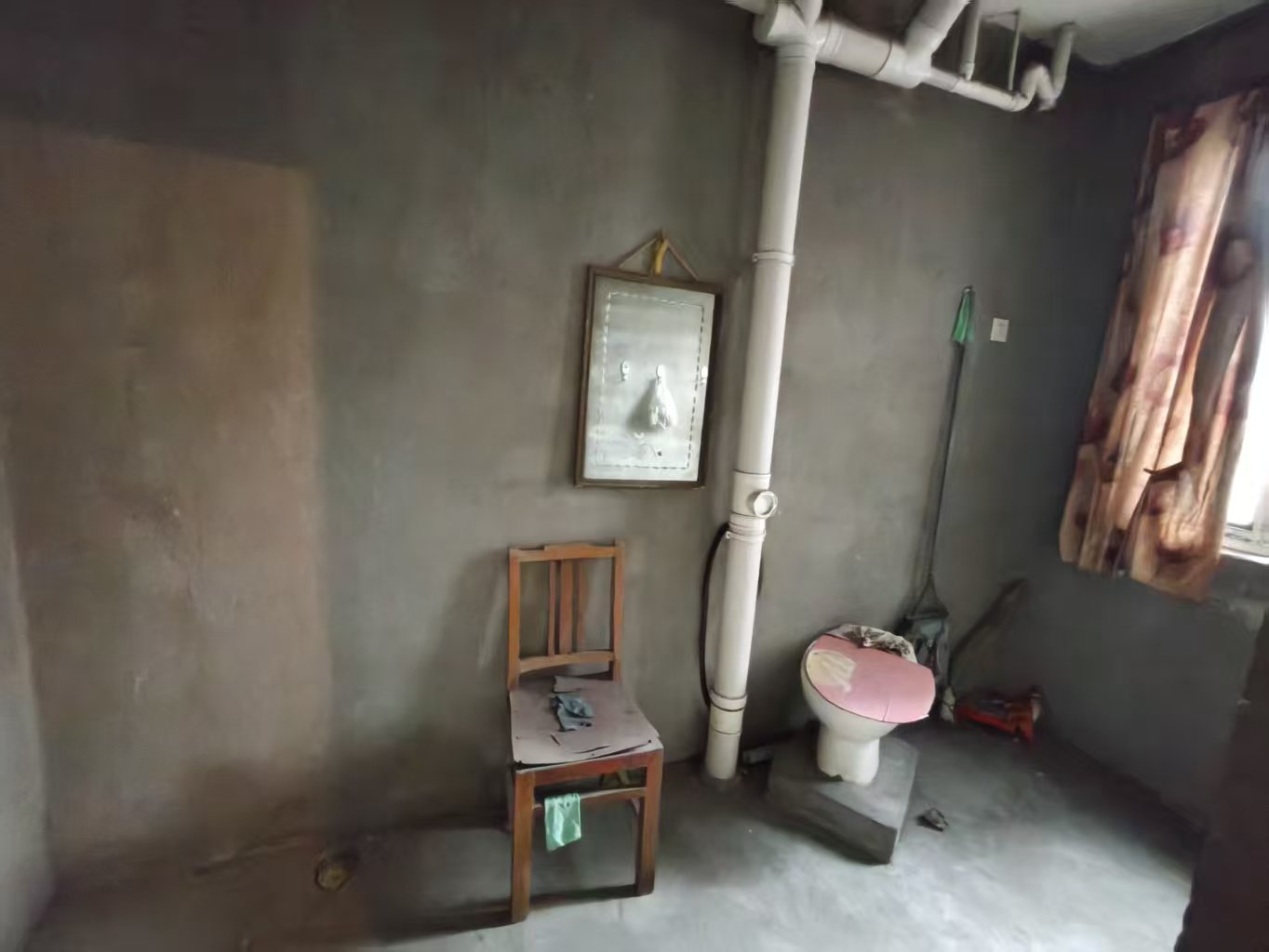 桂园小区97平方毛坯房，随心装，三室两厅，房型方正_13