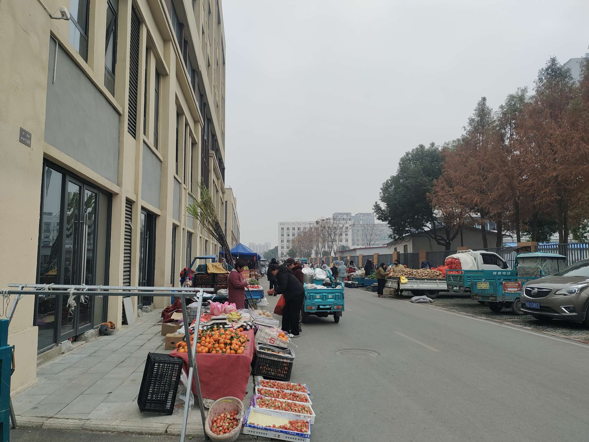 万盛阳光城市 132平 临街旺铺 带停车位外摆区 优质地段_5