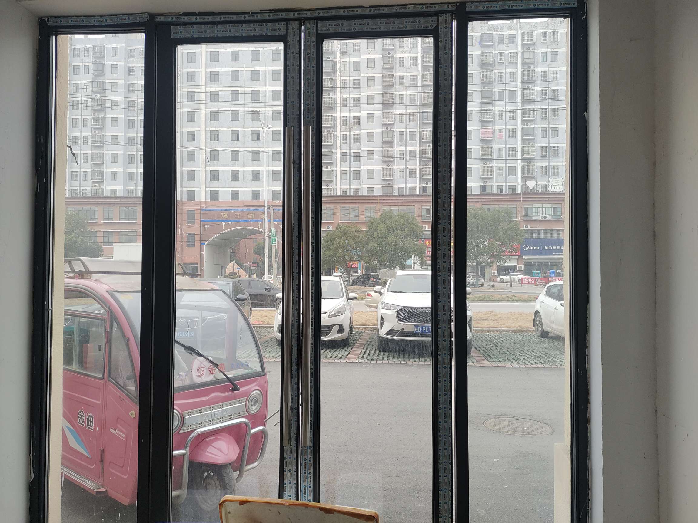 万盛阳光城市 132平 临街旺铺 带停车位外摆区 优质地段_7