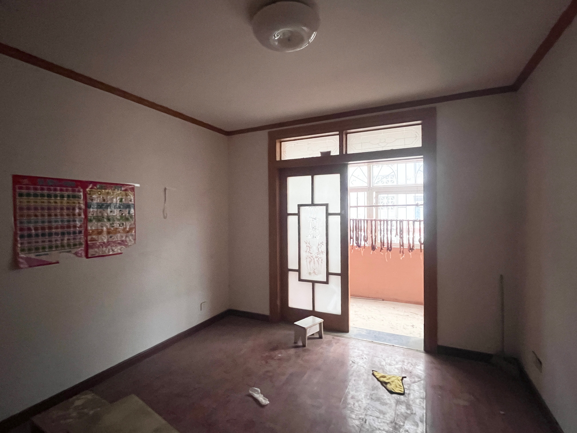 市场新村2室2厅简装出售_5