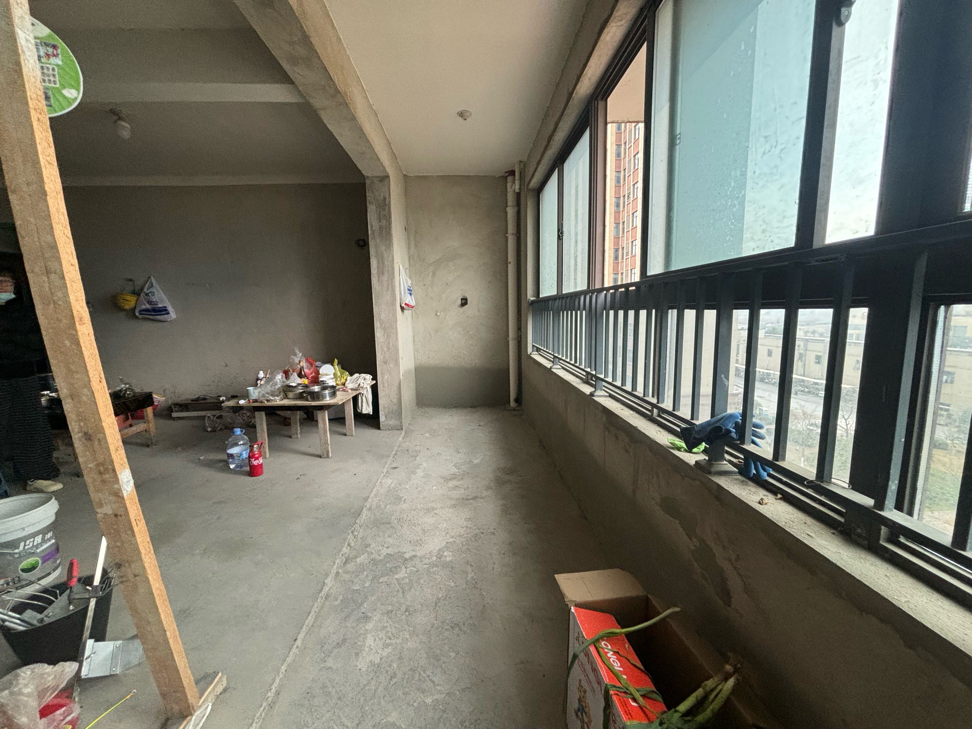 东方蓝海樾府 104平 南向两室两厅 学区房 环境好 采光佳_5