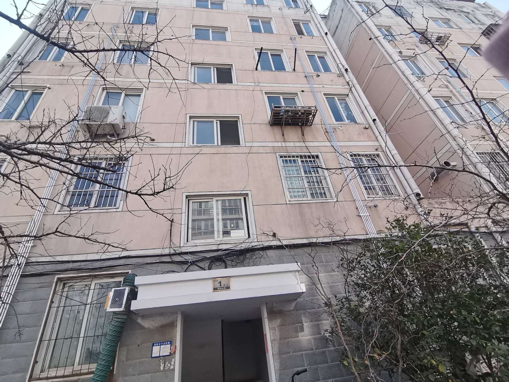 彩虹小区 69平 两室两厅 交通便利 学区房 简装出售_8