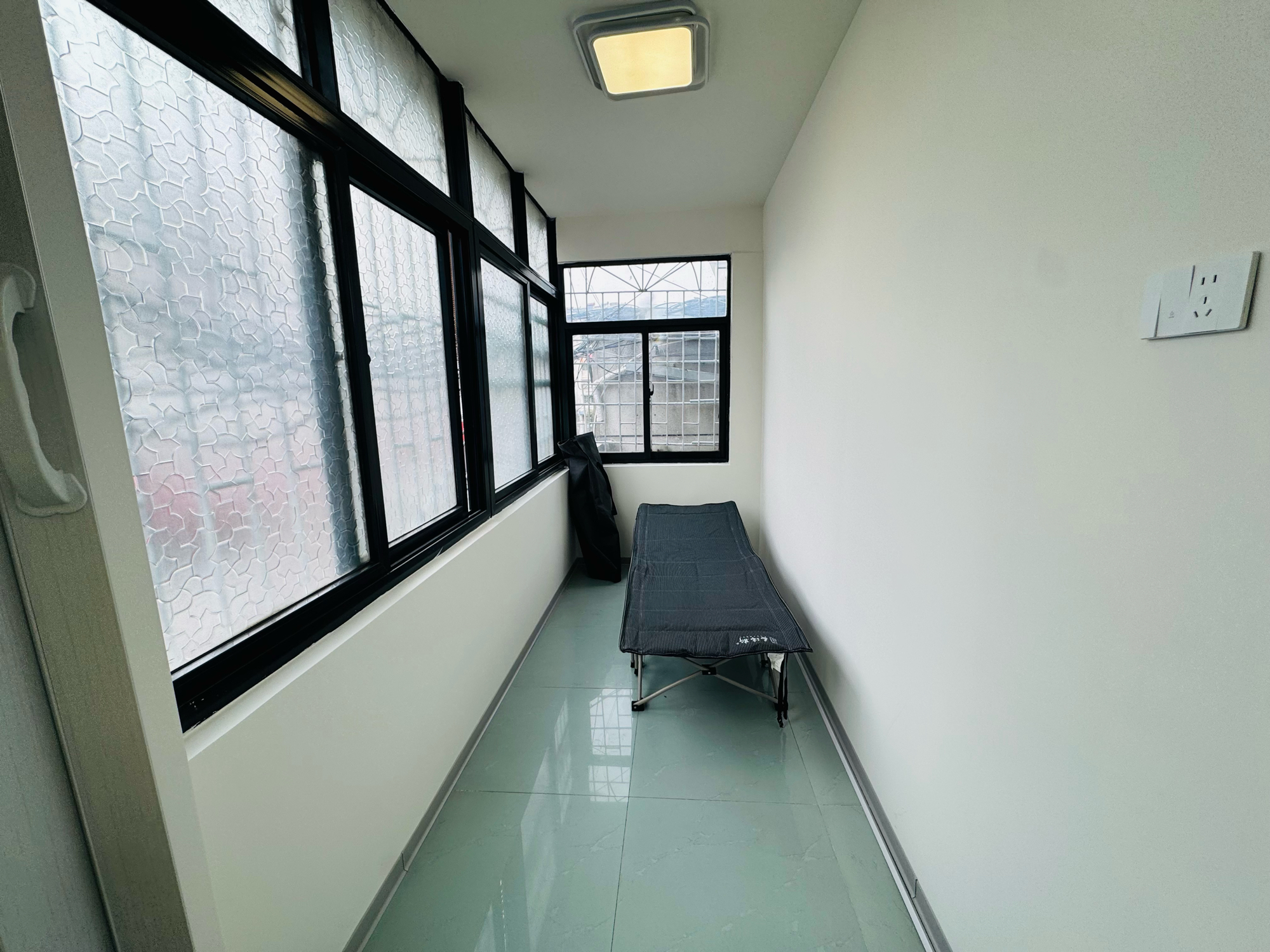 香港街 74平 精装两室 学区房 随时看房_11