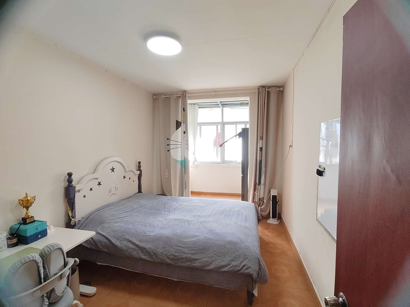 洞二小商住楼 72平 精装两室一厅 学区房满两年交通便利_4