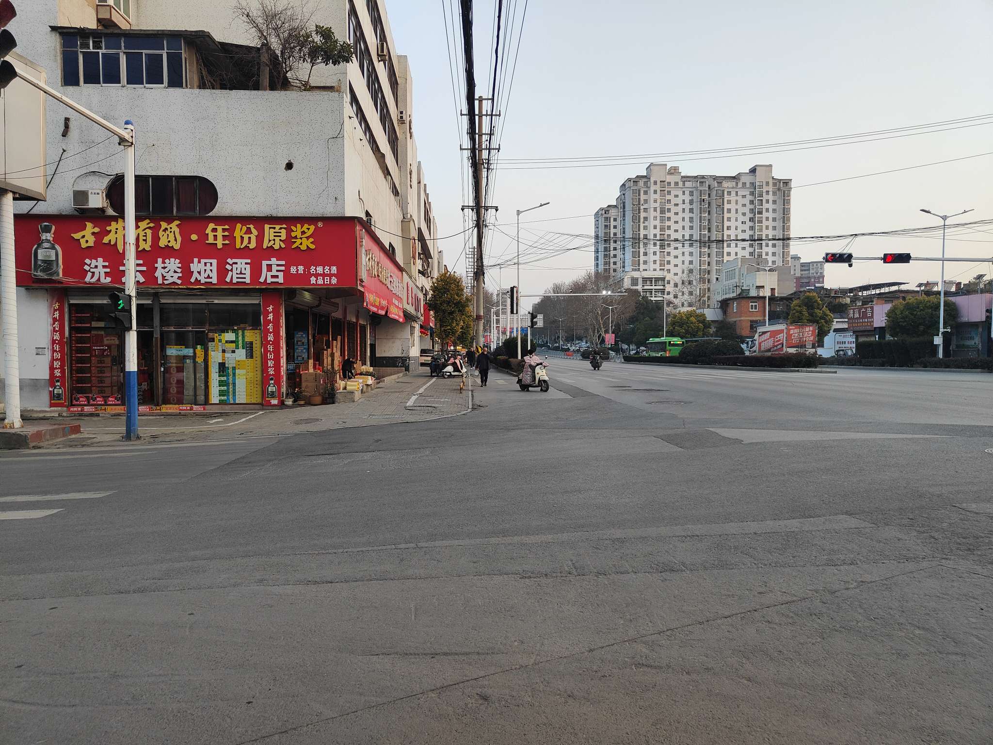大马社区佳联汽配城 21平临街旺铺 东向优质地段 有外摆区_4