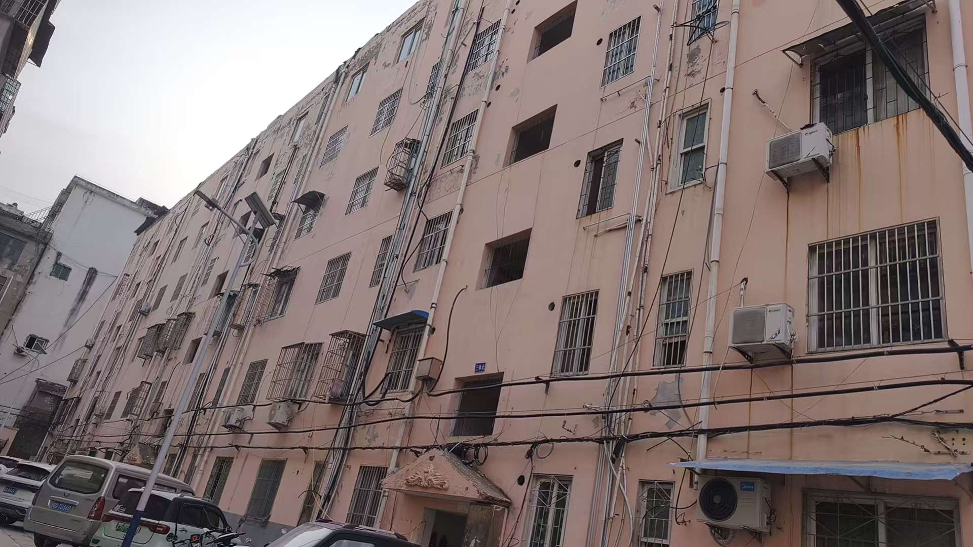 蜜泉小区 92平 南向两室两厅 学区房满两年 简装出售_8