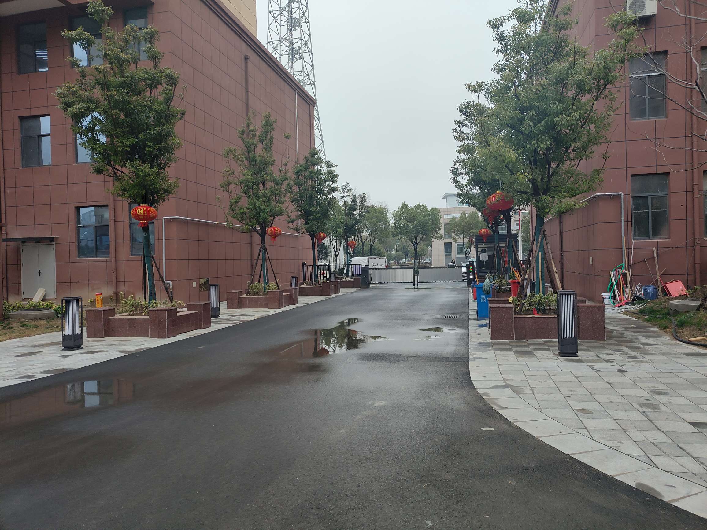 泰府名邸 116平 三室两厅 毛坯小高层 学区房 交通便利_13