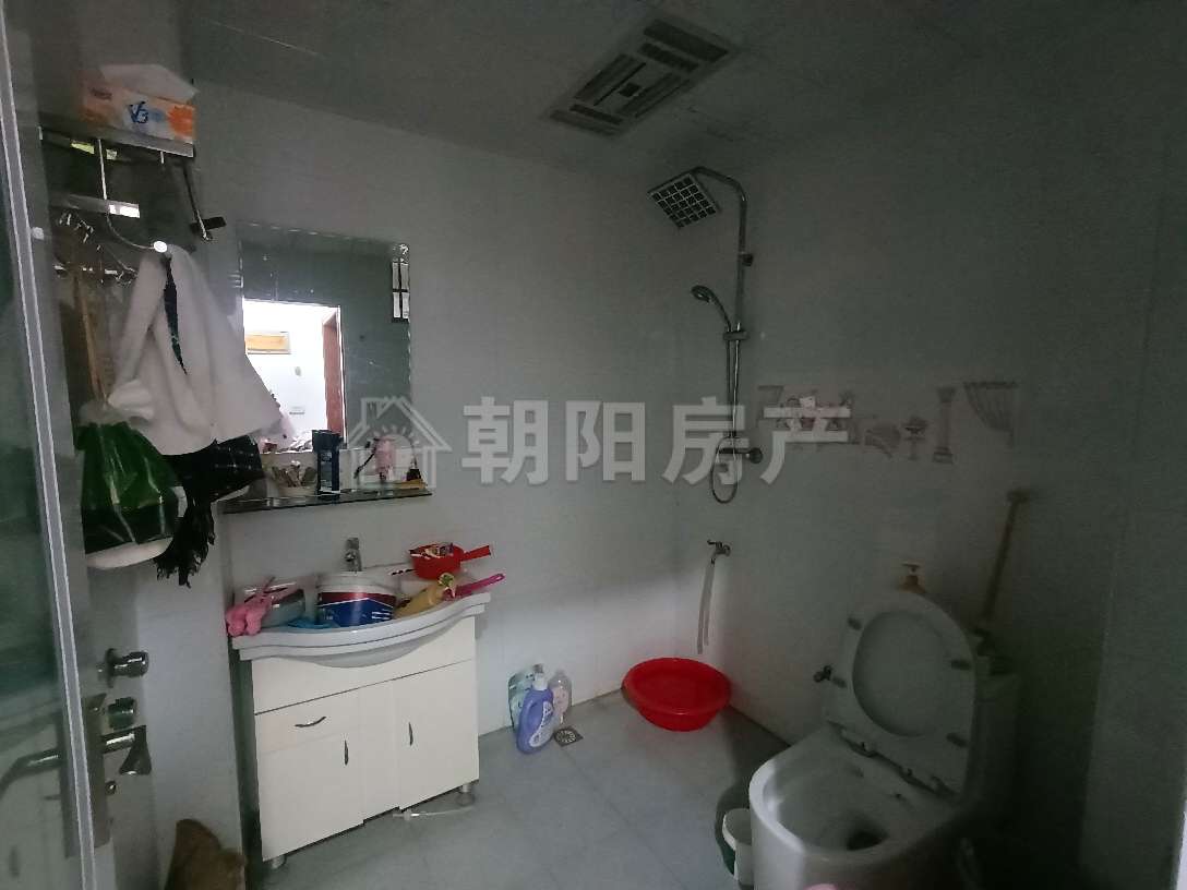 新袁庄A区 125平 三室一厅 简装出租 交通便利 学区房_8