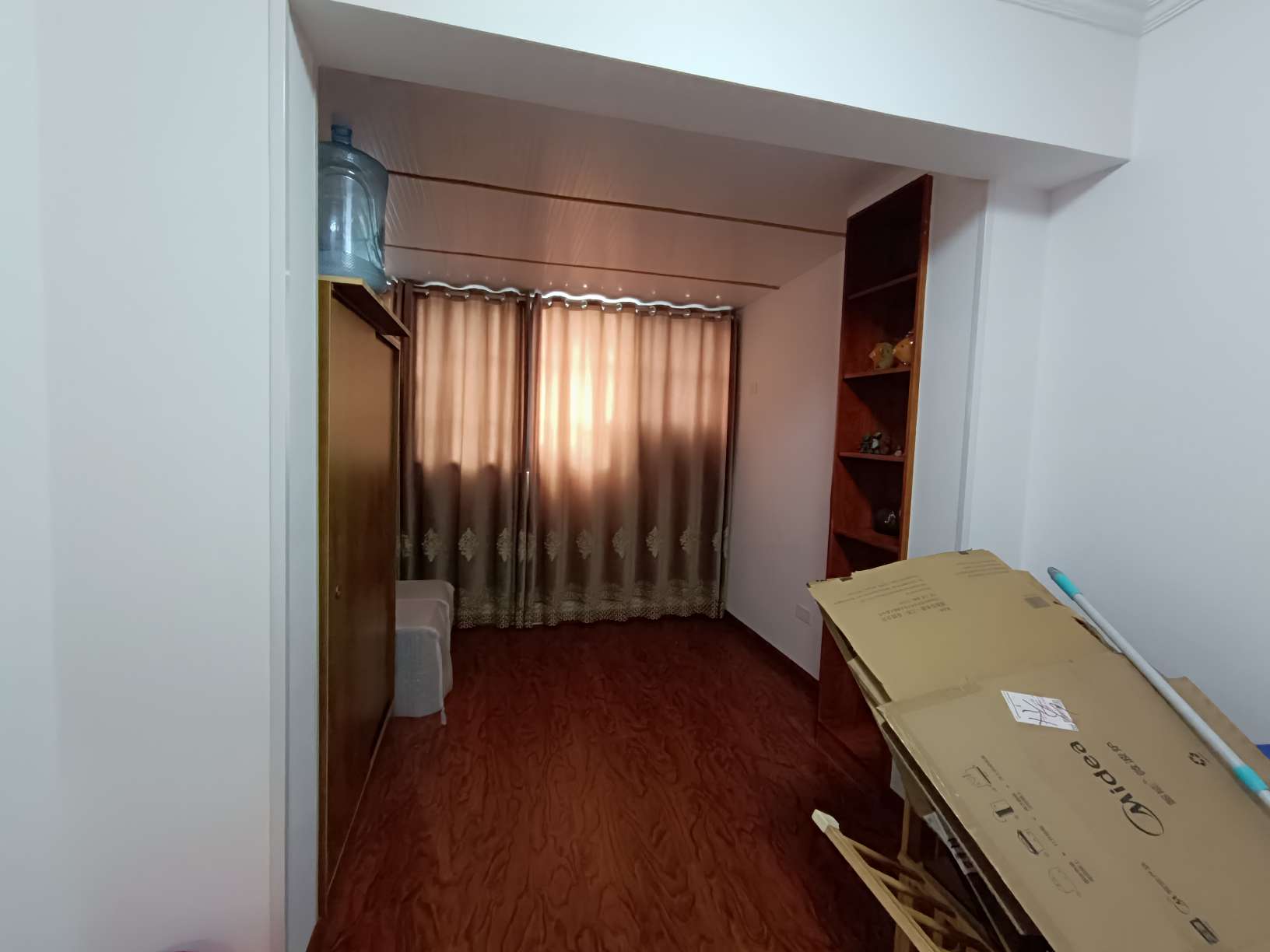 山南淮师附小学区 金域蓝湾全新房没住过_2