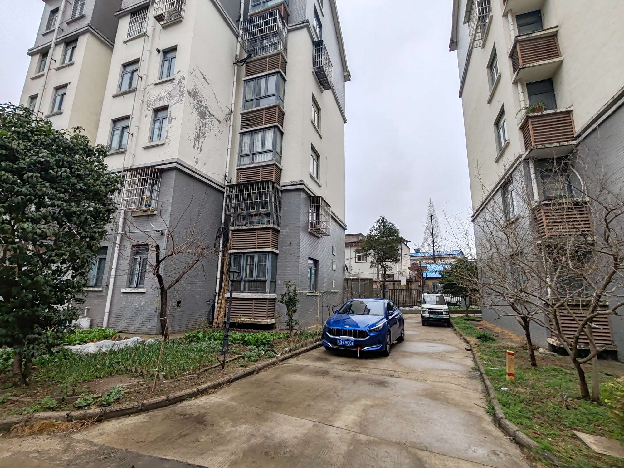 选煤新村 134平大户型 三室朝南 随时看房 简装出售_13