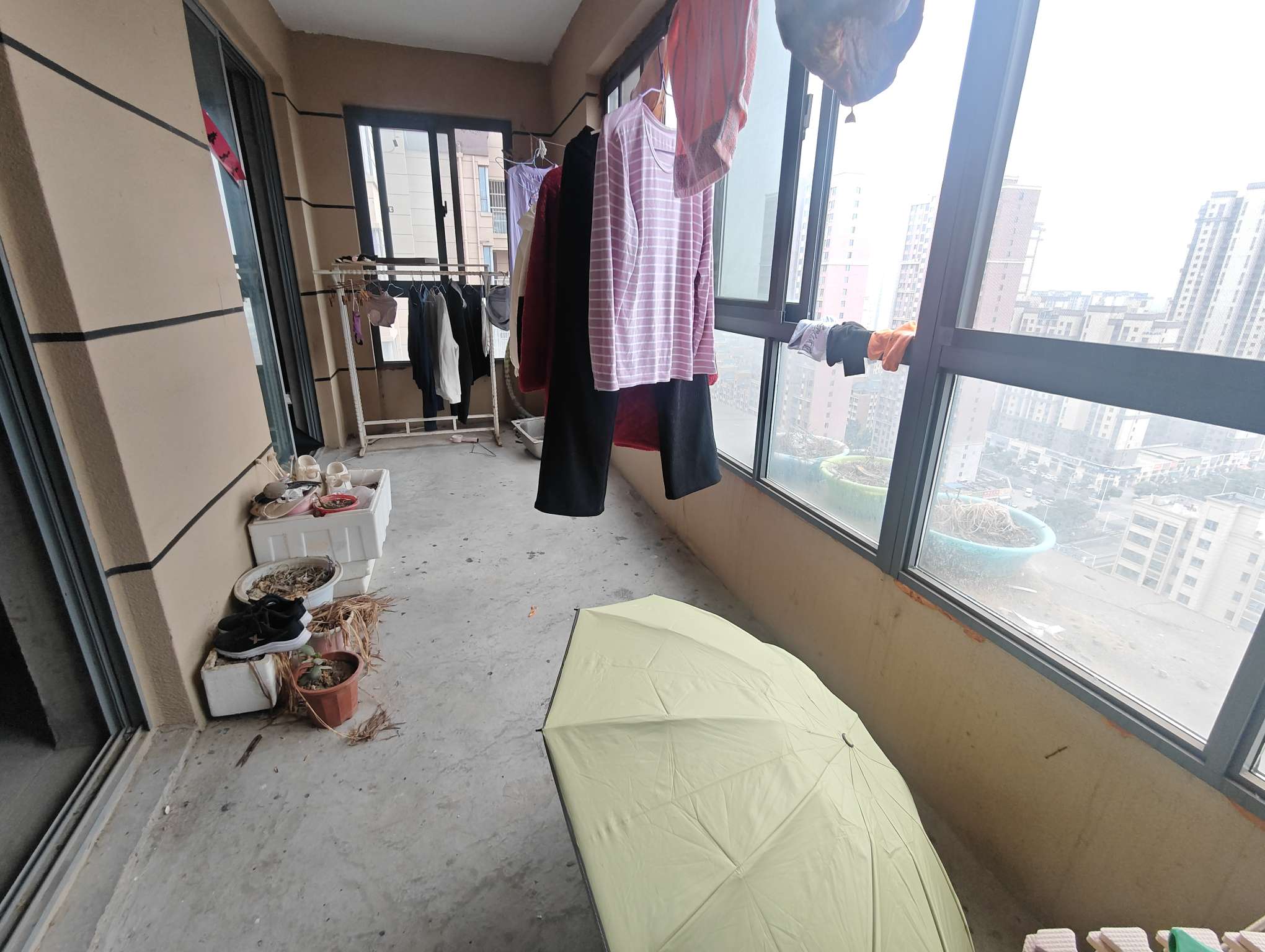 书香门第 92平 三室两厅 学区房 交通便利 简装好房_4