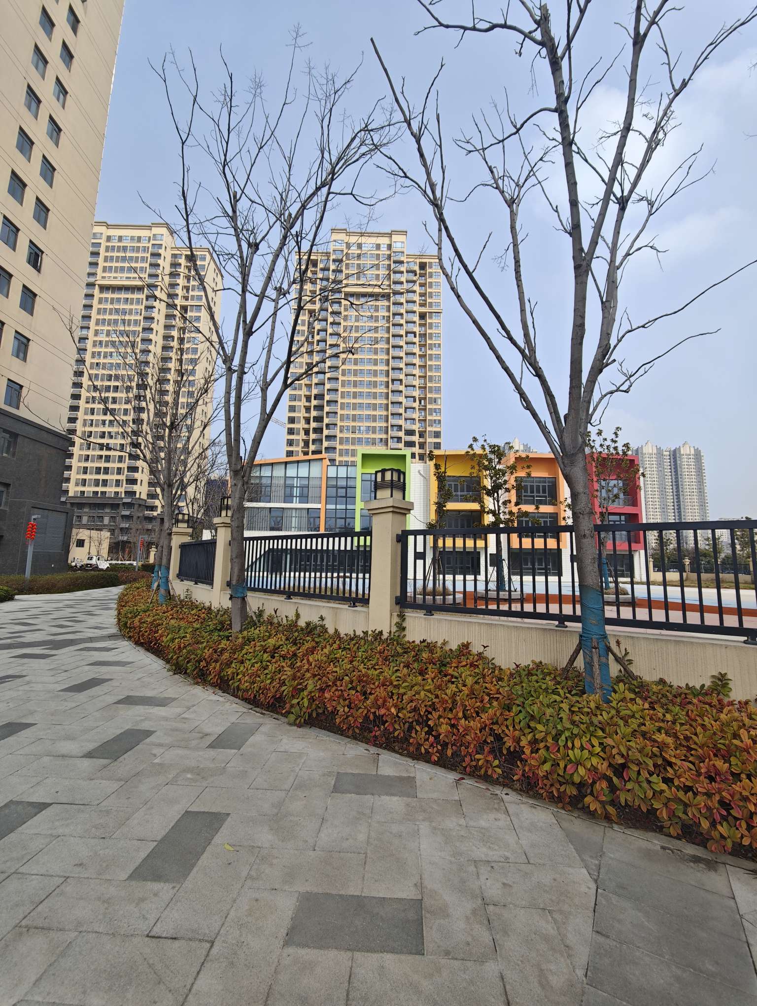 金融广场 129平 三室两厅两卫 学区房 毛坯 随时看房_9