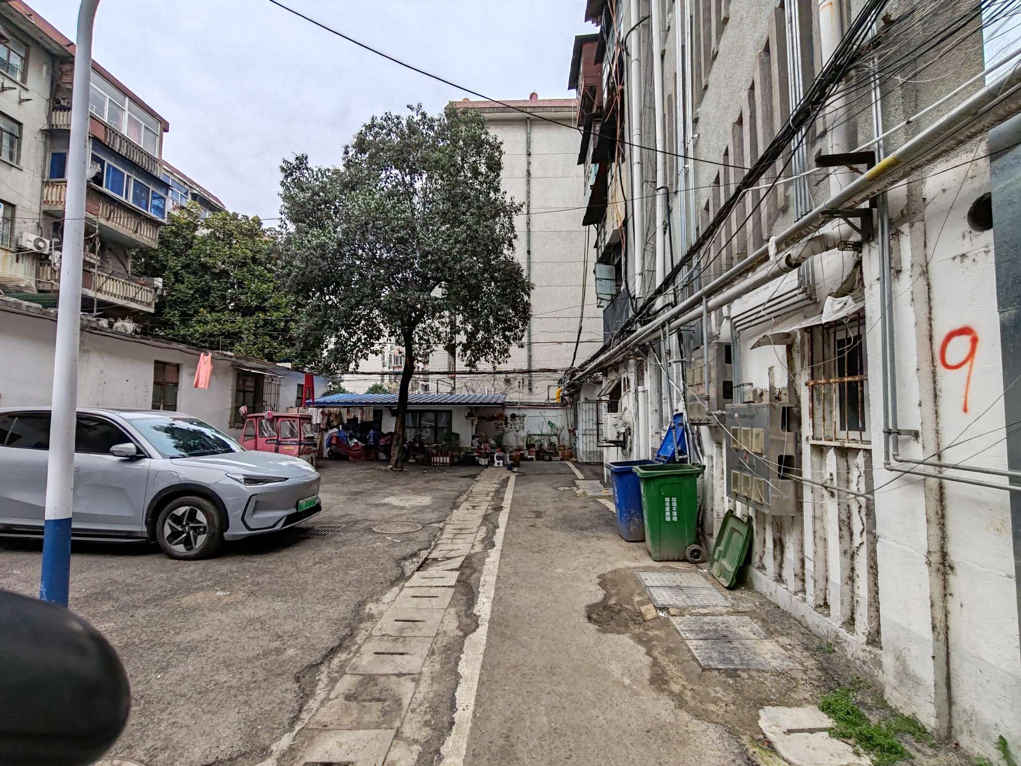 新社三村 43平 南向两室 简装 交通便利 随时看房_6