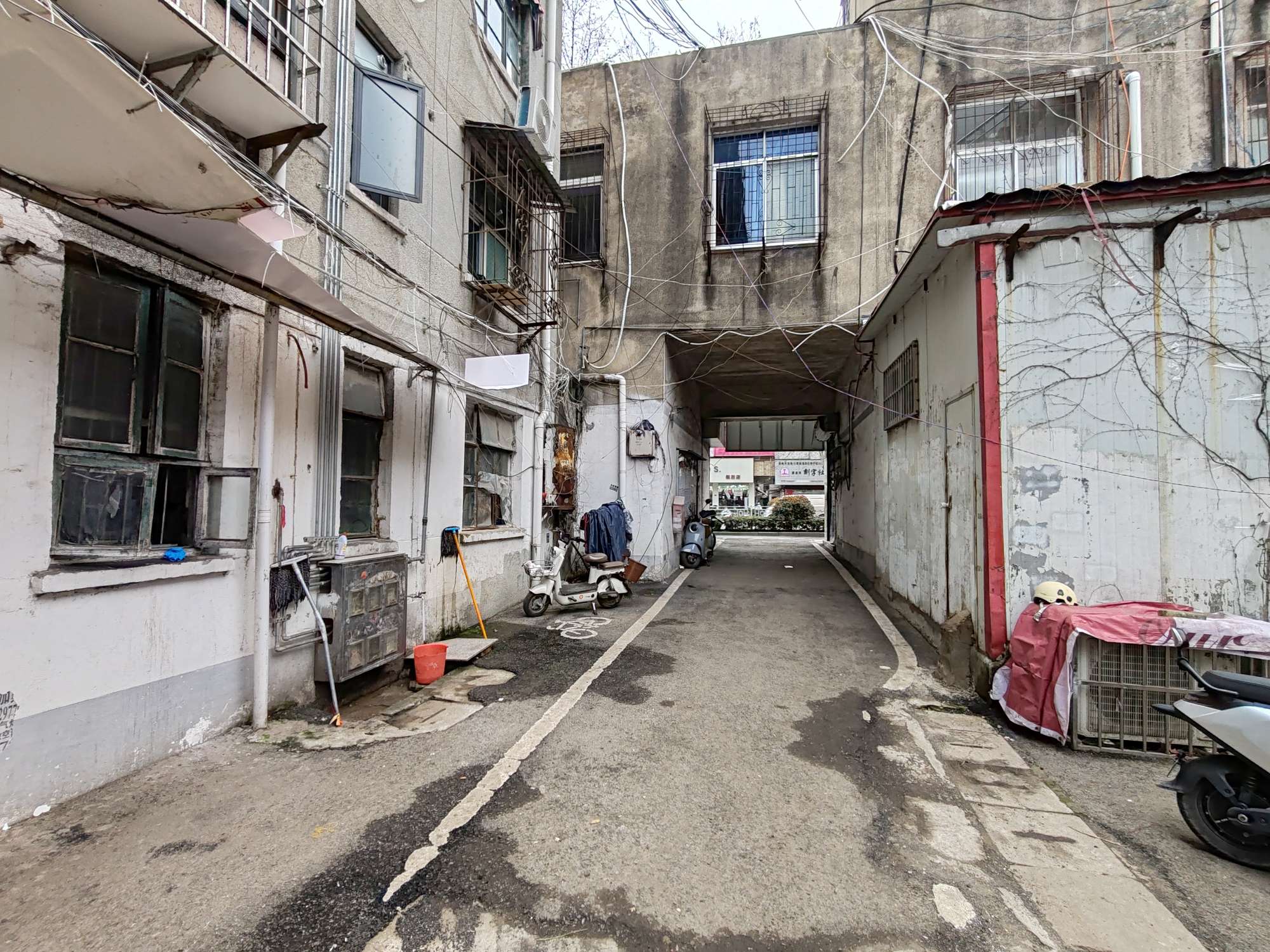 新社三村 43平 南向两室 简装 交通便利 随时看房_7